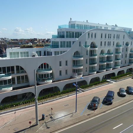 White Princess-Yzzis Koksijde Esterno foto
